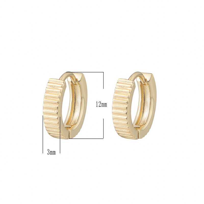 Ayla Huggie Earring