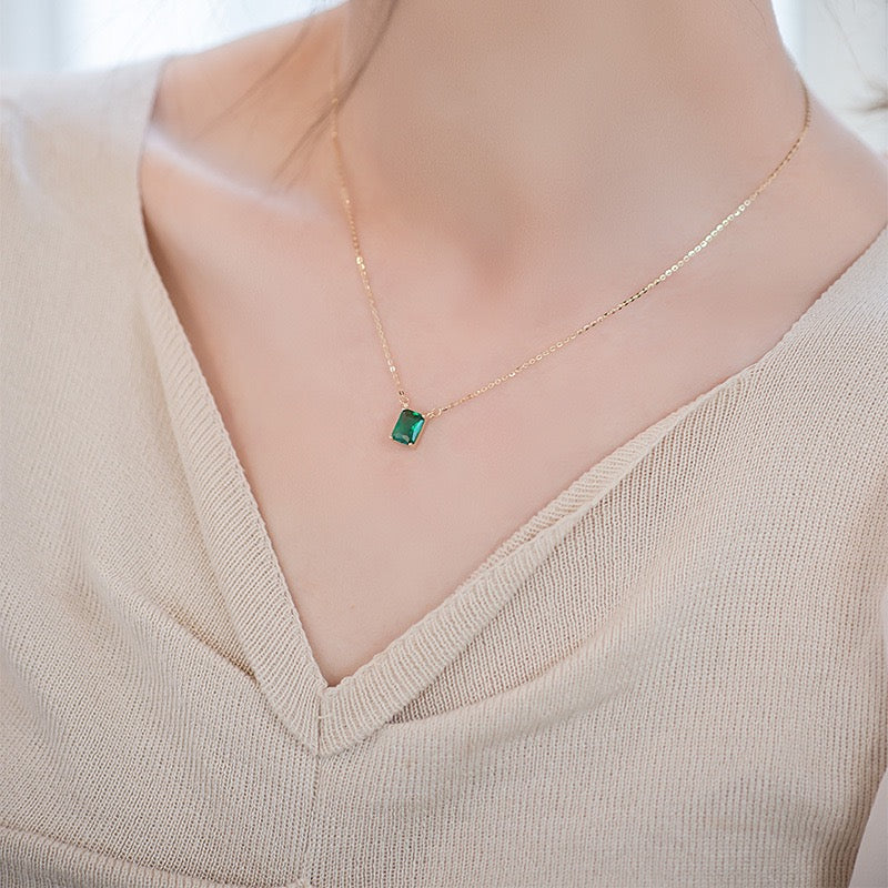 14K Solid Yellow Gold Green Baguette Necklace