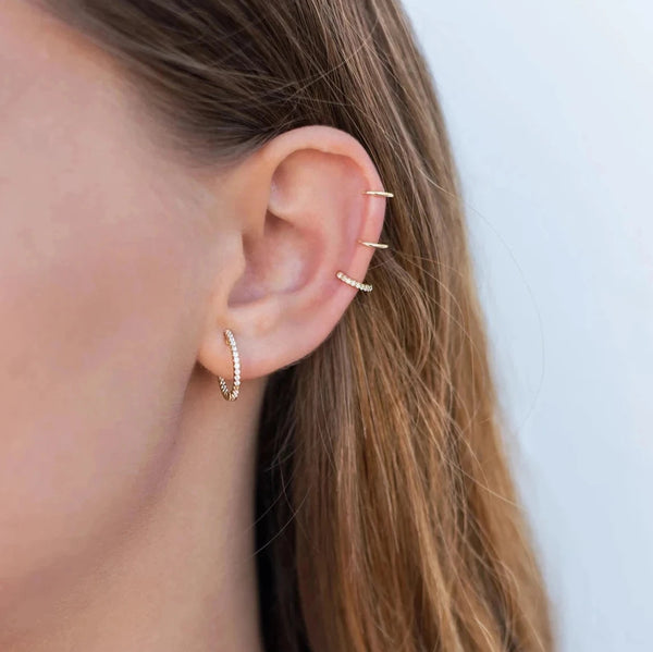 Long Curve Earcuff